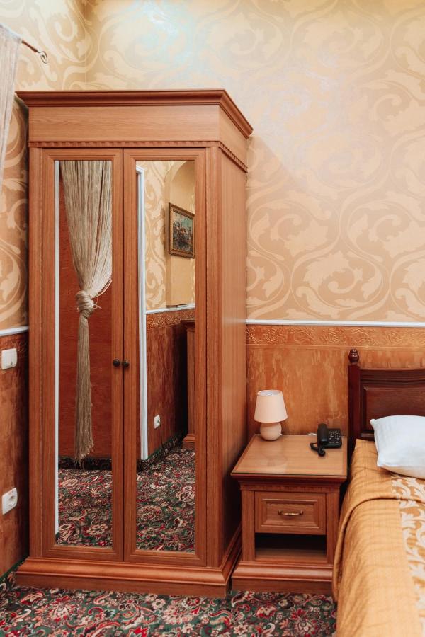 Viktoriya Family Hotel Restaurant Complex Kiev Esterno foto