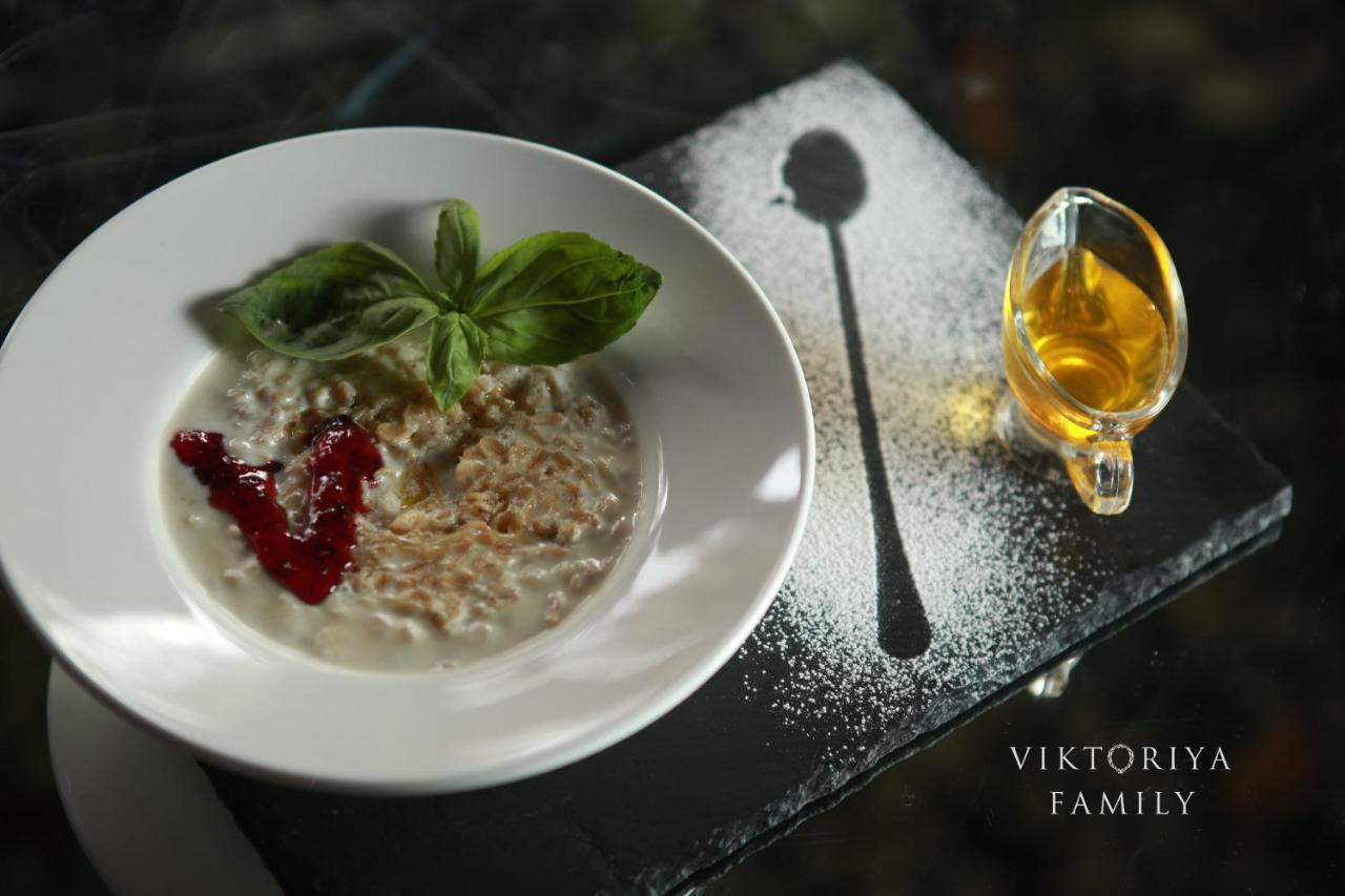 Viktoriya Family Hotel Restaurant Complex Kiev Esterno foto