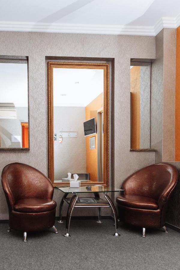 Viktoriya Family Hotel Restaurant Complex Kiev Esterno foto